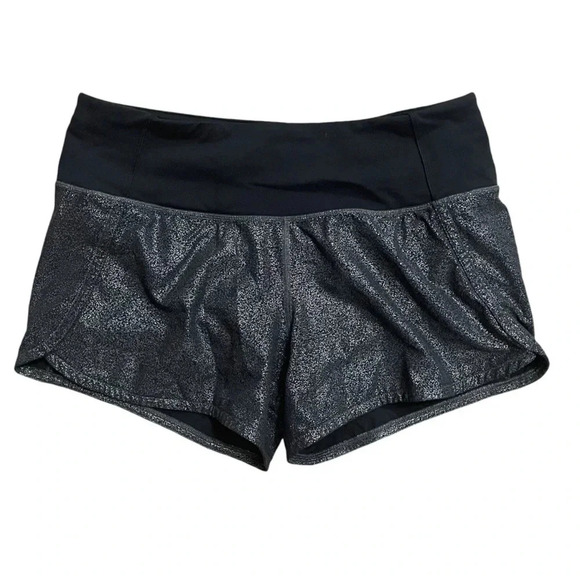 Lululemon Run Times Short II 4" Luminosity Foil Print Black Silver Size 4 - Picture 1 of 8